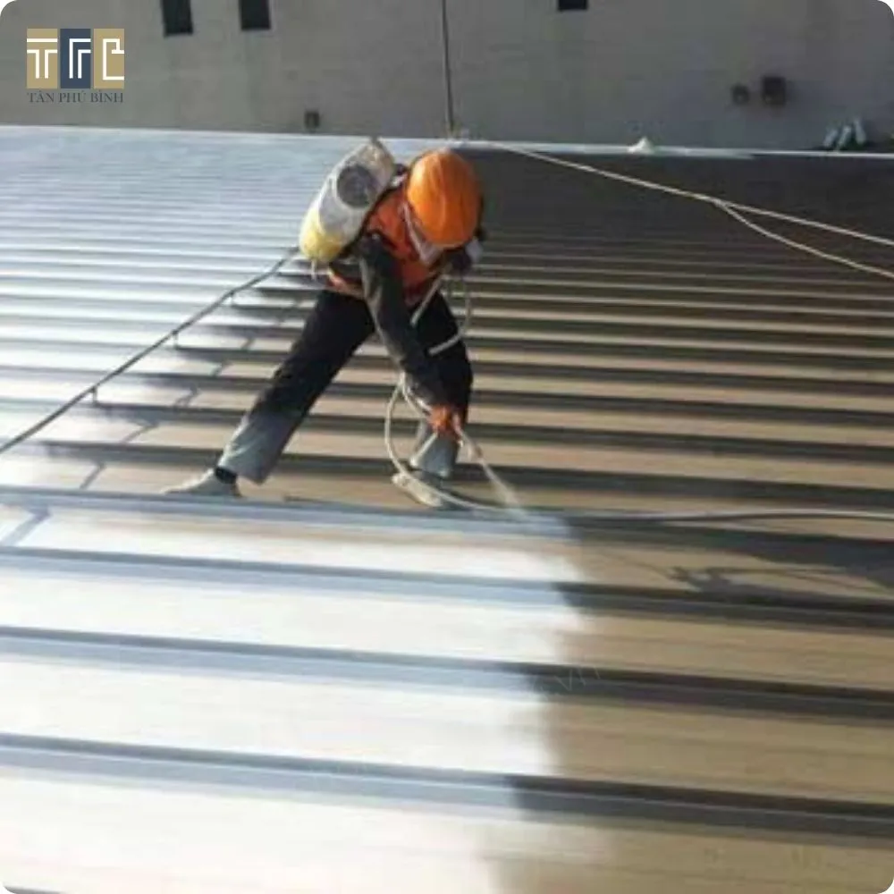 Sơn chống thấm dột mái tôn