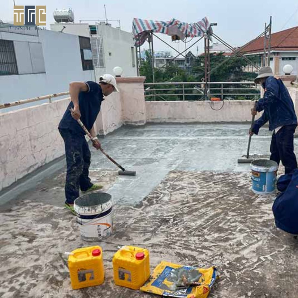 Kiểm tra nhanh trước khi quyết định đục gạch hay chống thấm lộ thiên cho sân thượng